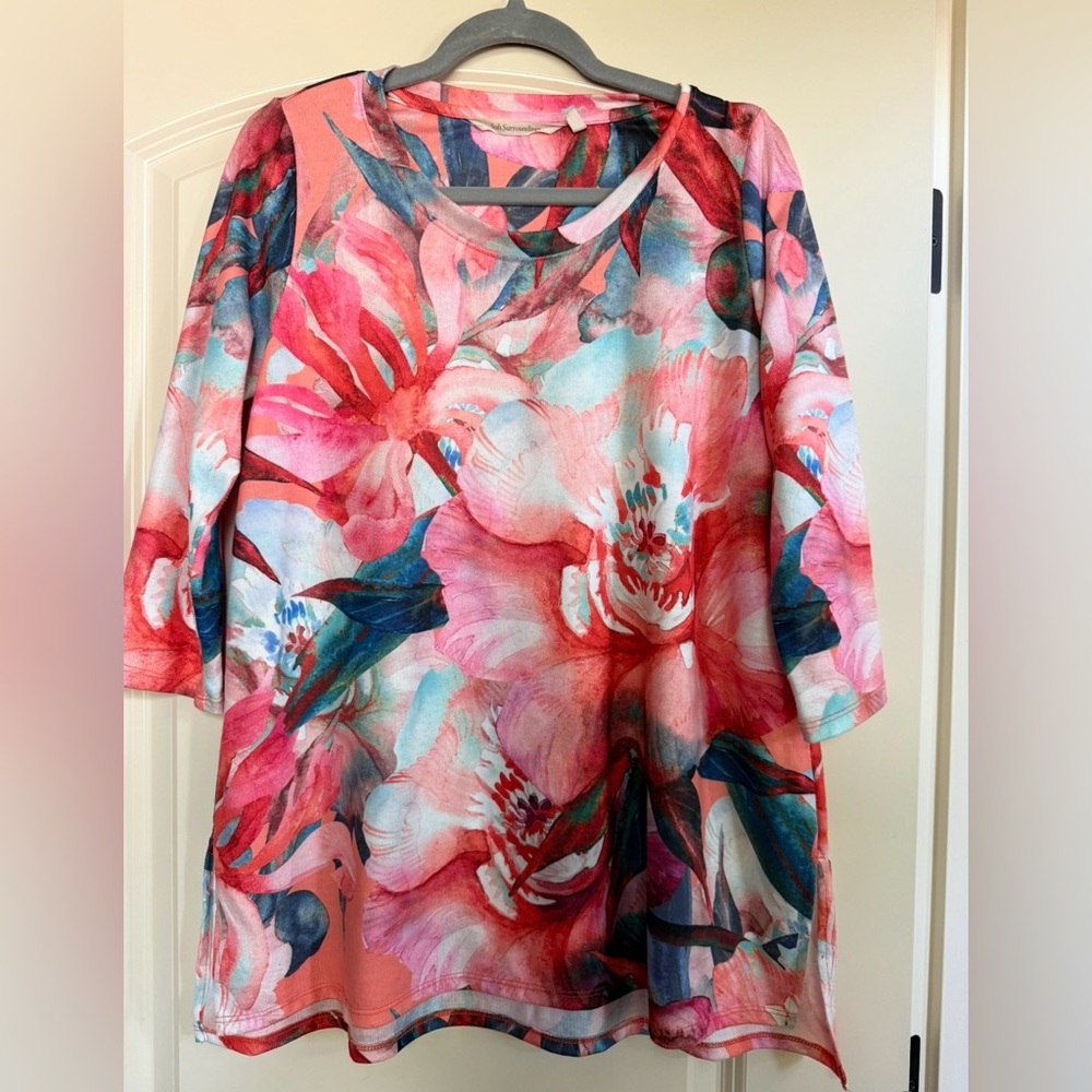 Soft Surroundings Relaxed Floral Multicolor Tunic Top Sz S,Soft,Festive,Grandma
